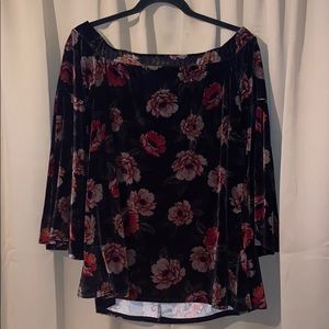 Bell Sleeve Velvet Top